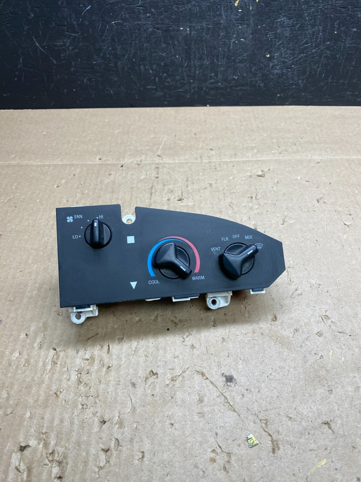 2009-2014 Ford Van Econoline E150 E250 A/C Heater Climate Control AC6608 DG0