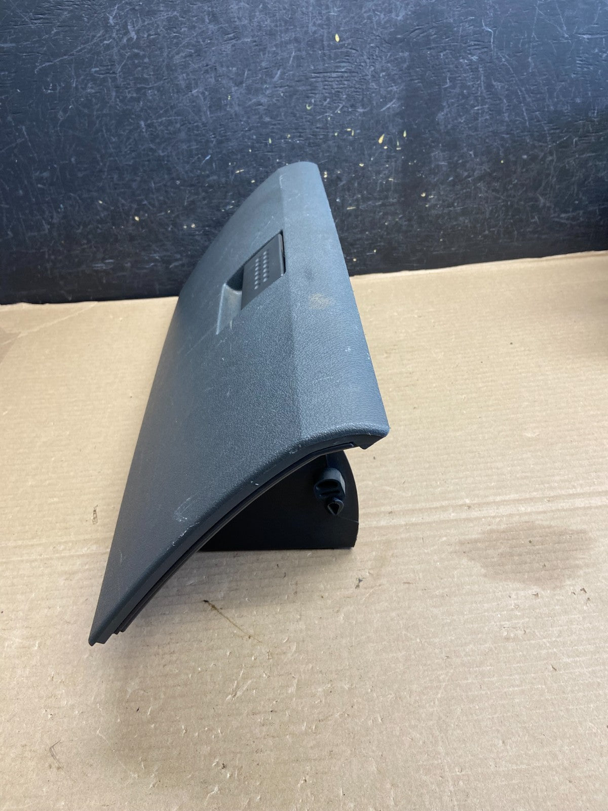 2006 to 2008 Dodge Ram 1500 Dash Glove Box AH13632