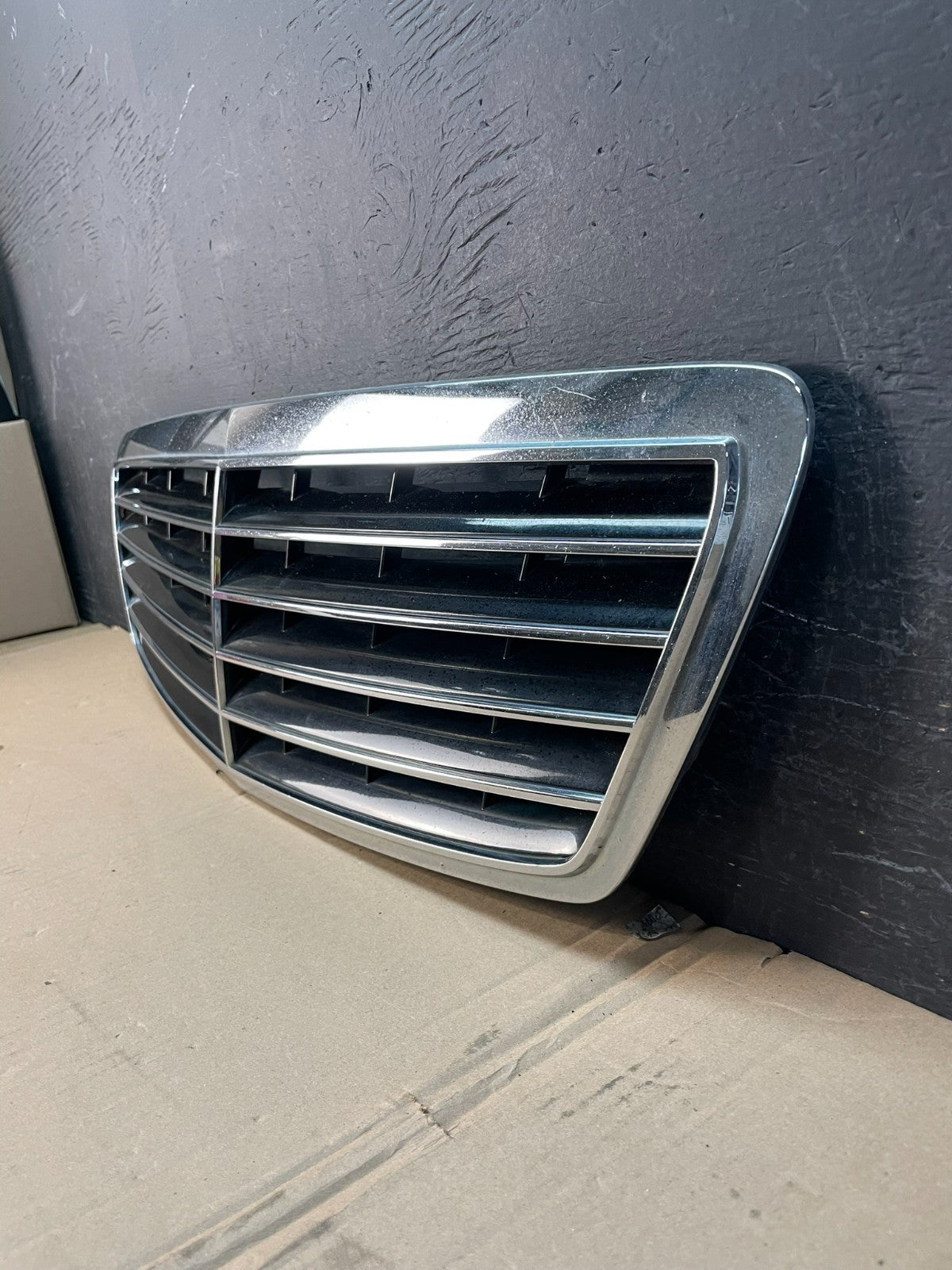2003 to 2006 Mercedes Benz S-Class Front Grille ad8393 DG1