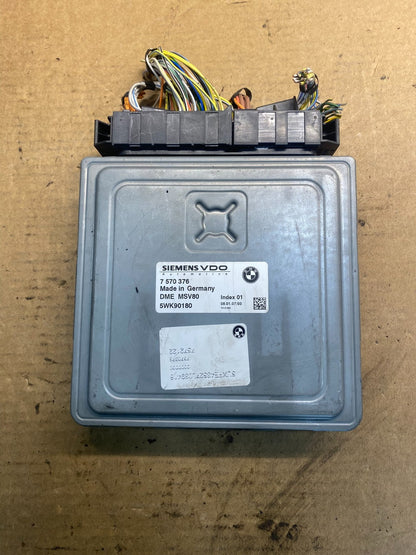 2007 - 2011 BMW 328i 528i E90 ECM ECU Engine Computer 7570376 AA0932 DG0