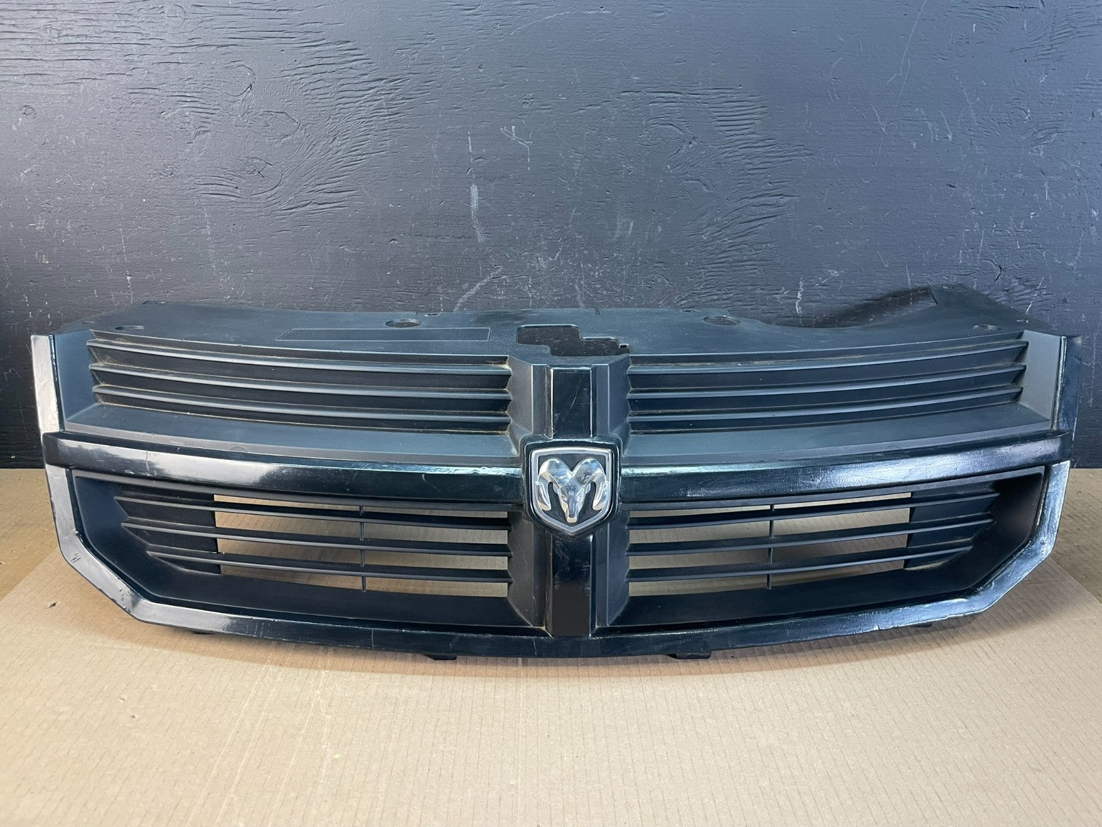2008 2009 2010 Dodge Avenger Front Upper Chrome Grill Grille AC1930 DG0