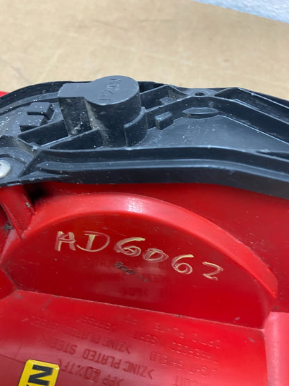 1999 - 2002 Land Rover Discovery Left Driver LH Side Tail Light ad6062 DG7
