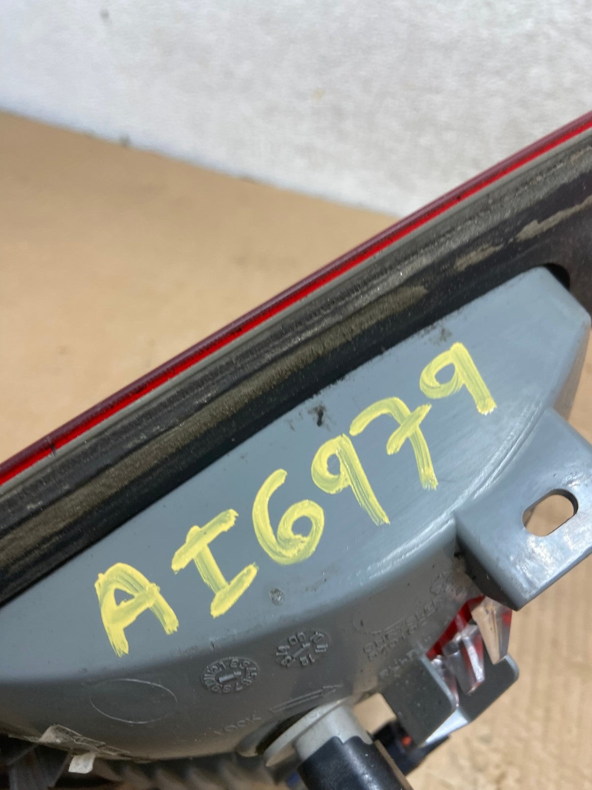 2011-2013 Jeep Grand Cherokee Right Passenger Rh Inner Tail Light AI6979 LK7