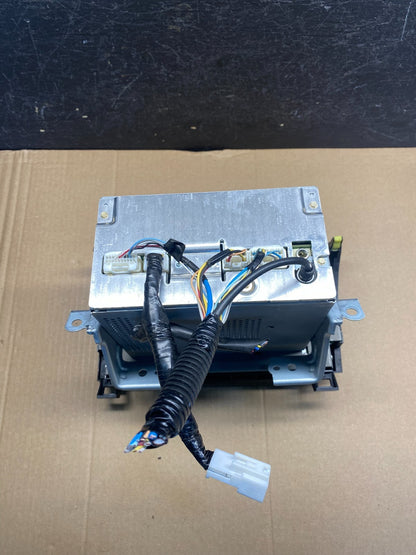 2007 to 2013 Toyota Tundra AM/FM Radio CD Player AE7503 DW5