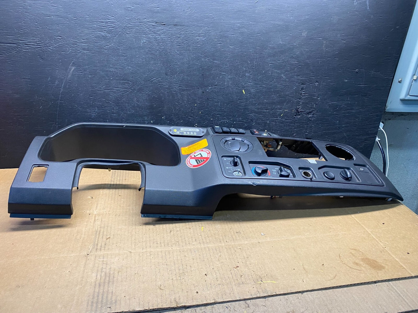 2009 - 2014 Ford E150 E250 Gauge Speedometer Cluster Radio Bezel Trim N2963 DG1