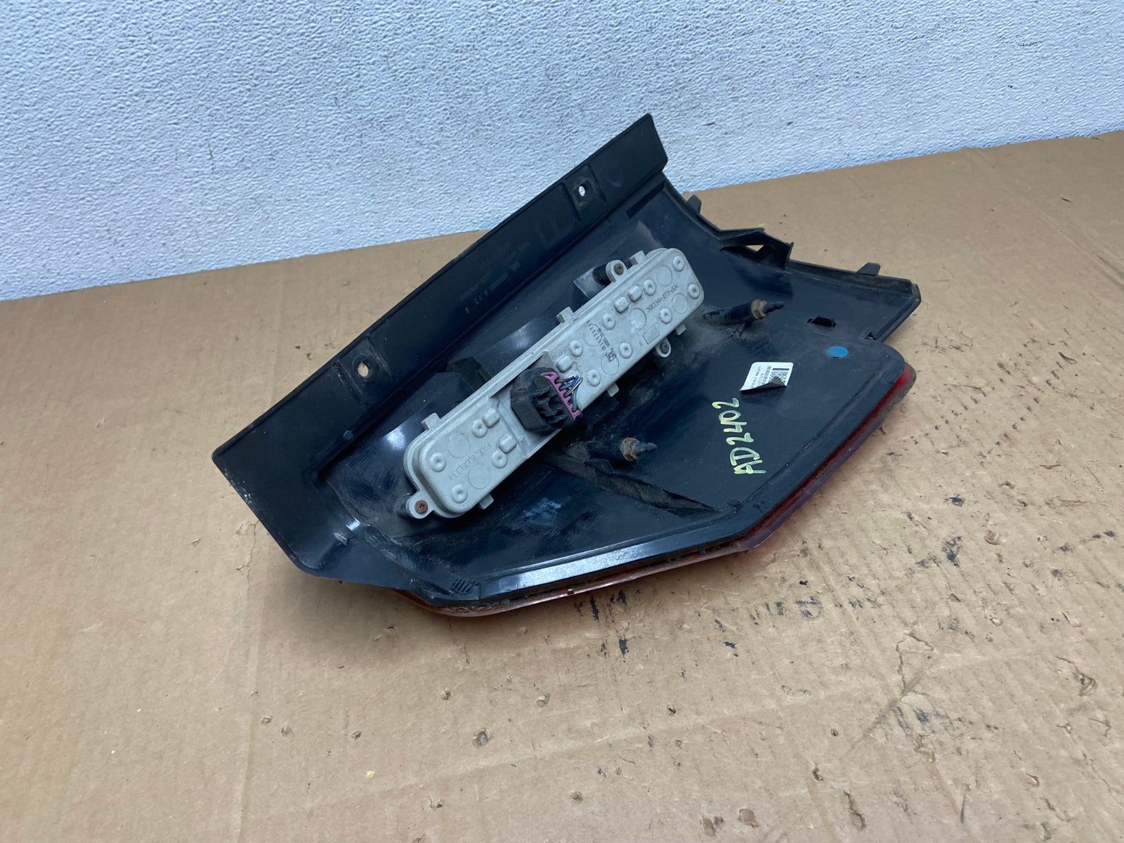 2002-2009 GMC Envoy Right Passenger RH Side Tail Light AD2402 LK5