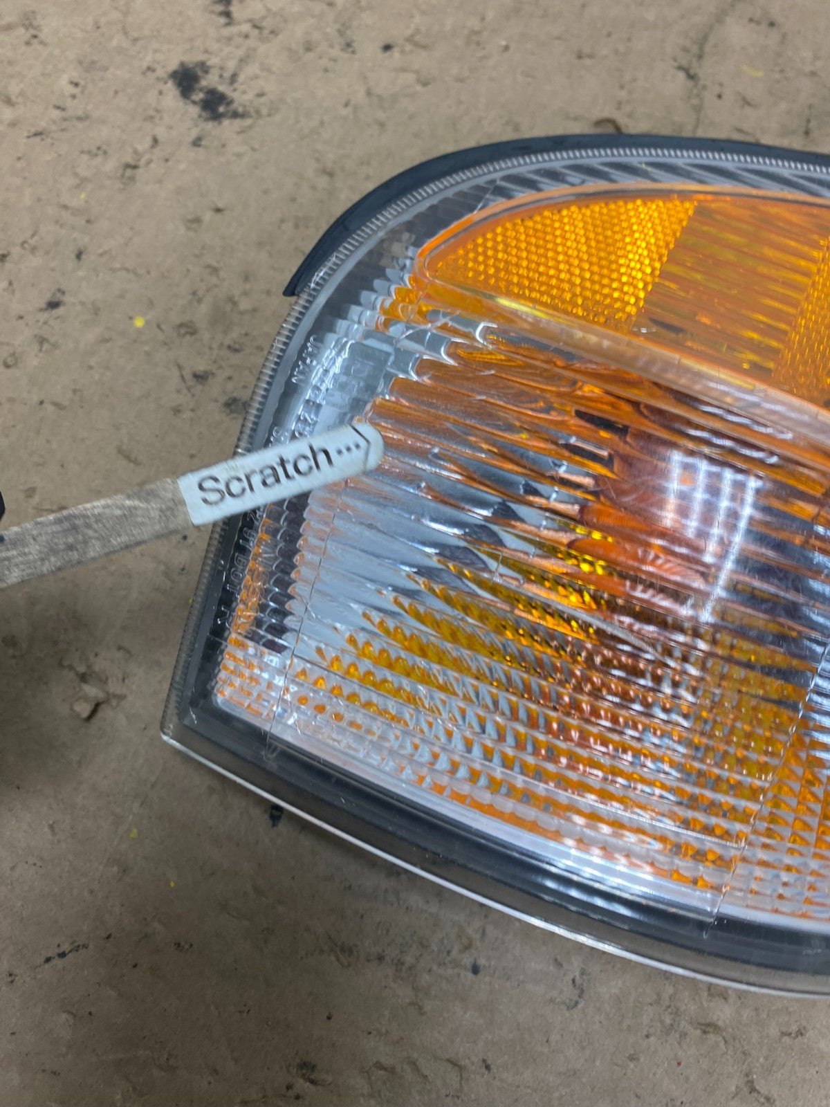 1999 to 2004 Nissan Pathfinder Passenger Corner Park Light Turn Signal P1448 DW4