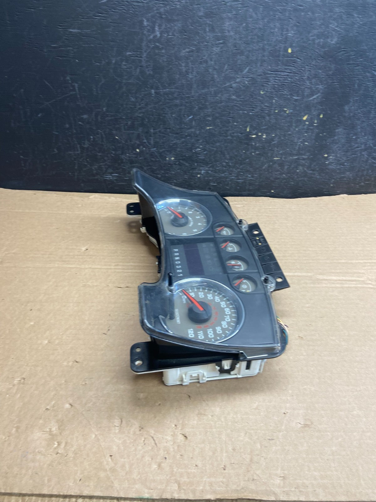 2010 Ford F150 F-150 Speedometer Cluster Gauge AF2472 DG2