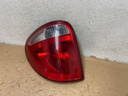 2004 to 2007 Dodge Grand Caravan Left Driver Lh Tail Light AH9250 LK2