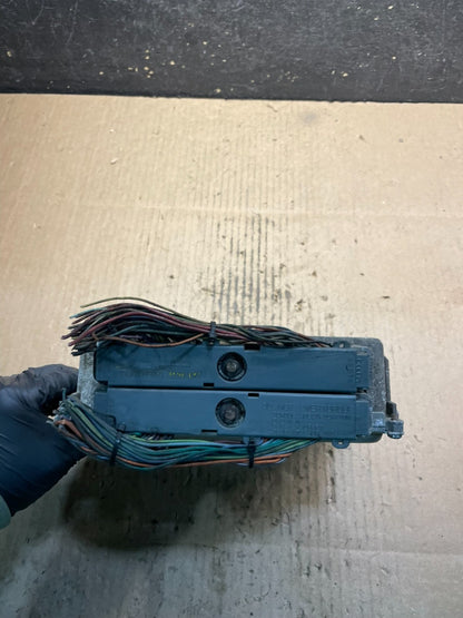 2004 Chevrolet Silverado 1500 Engine Computer ECU ECM Module U9326 DG1
