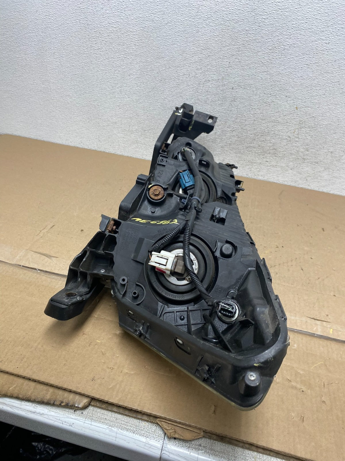 2008 to 2012 Honda Accord Sedan Right Passenger RH Headlight AE6862 DW7