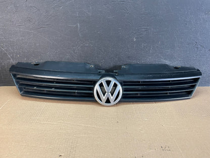 2011 to 2014 Volkswagen Jetta Sedan Front Upper Grille Grill af5212 DG0
