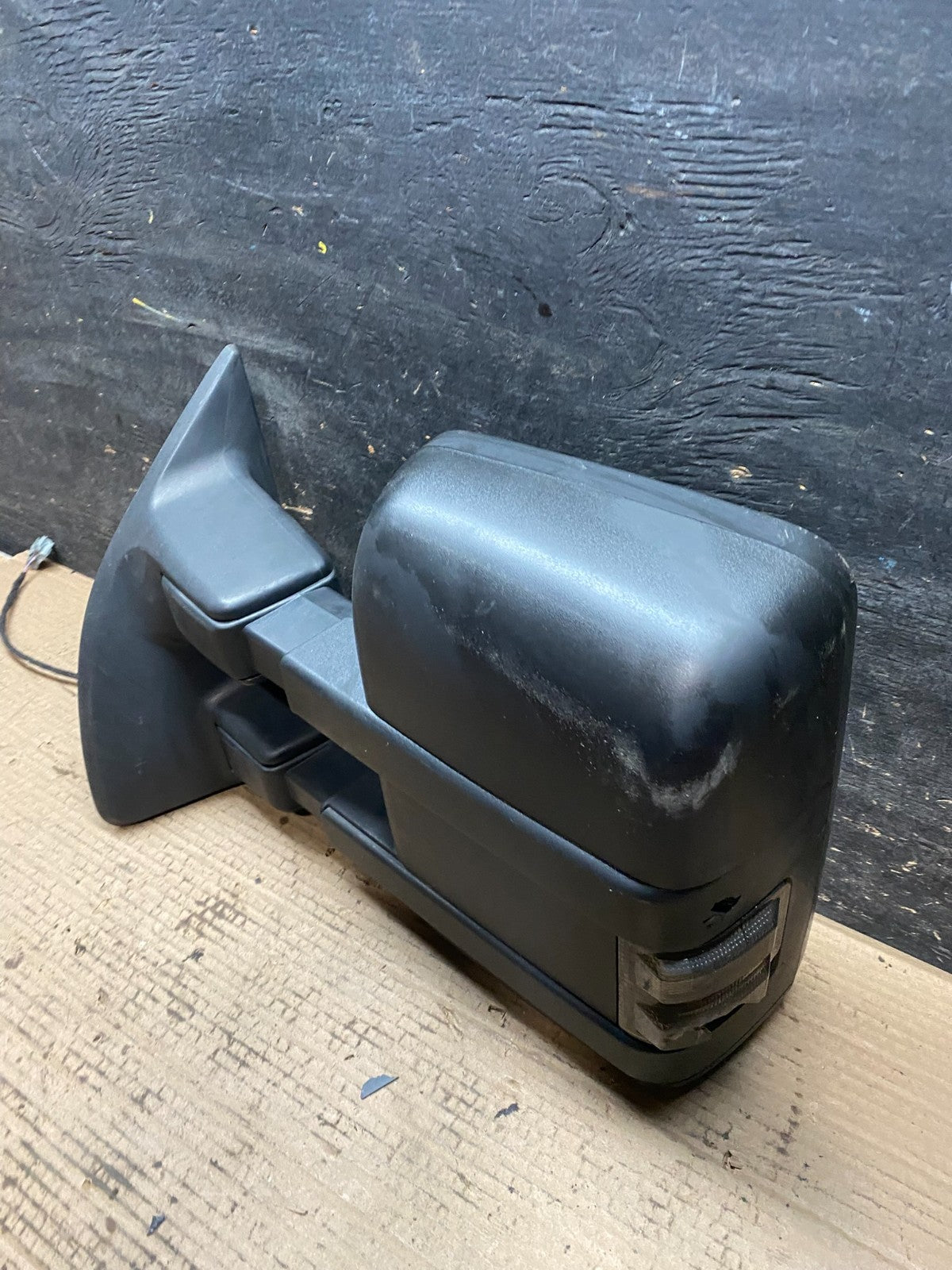 2008 - 2016 Ford F250 F350 Left Driver LH Side Door Mirror U8067 DG1