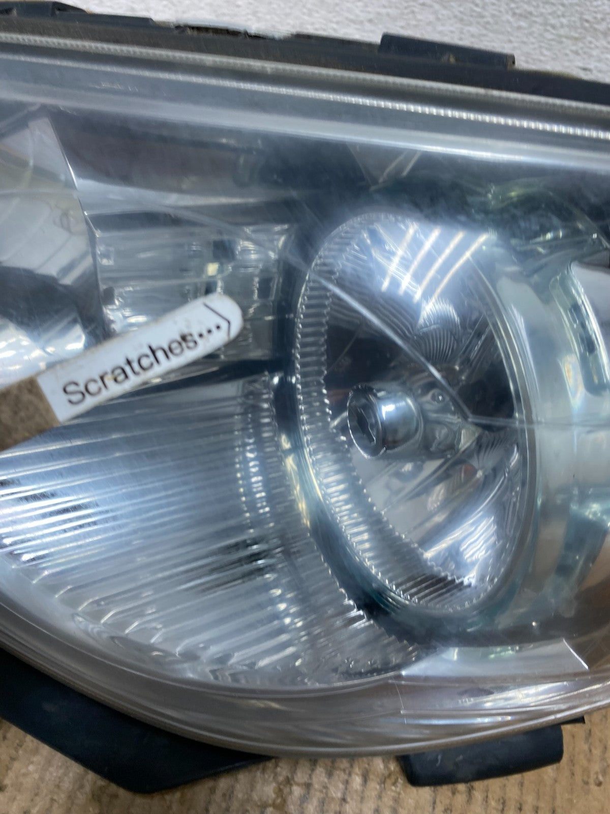 2008 to 2012 Chevrolet Malibu Left Driver LH Side Headlight AE1222 DW3