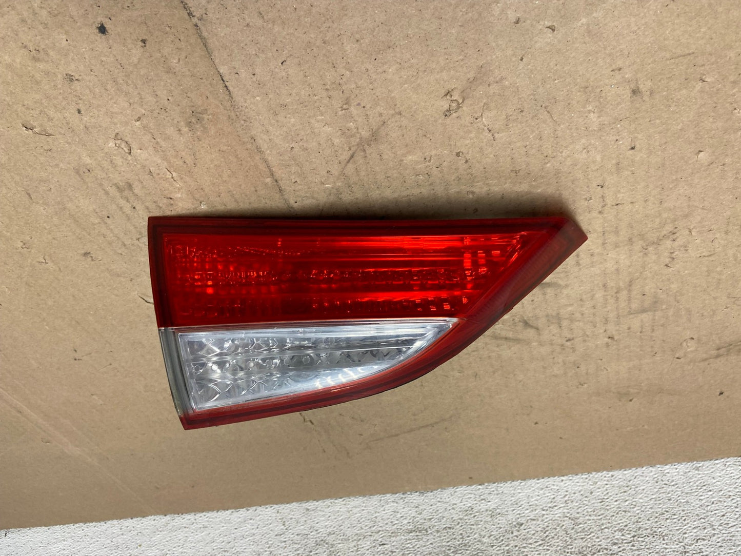 2011 2012 2013 Hyundai Elantra Inner Tail Light Left Driver LH AG4684 LK0