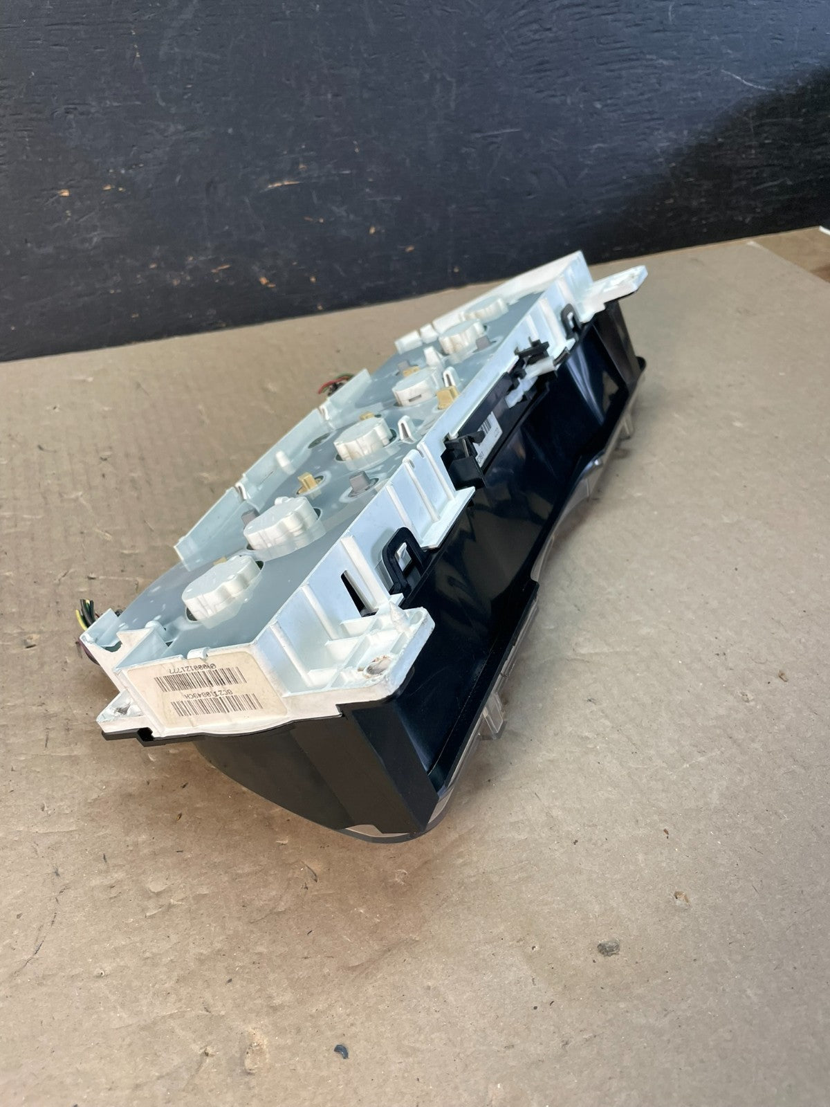 2004 to 2008 Ford E150 E250 Speedometer Cluster Gauge ae3346 DG3