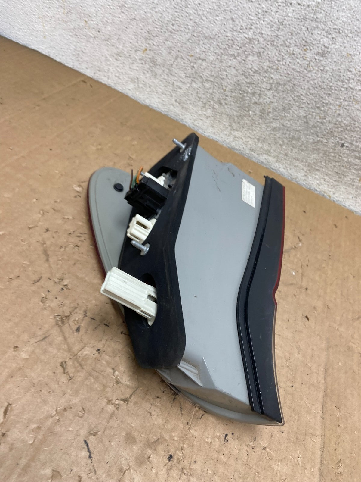 2004 2005 2006 BMW E53 X5 Left Driver Lh Side Tail Light AI9262 LK6