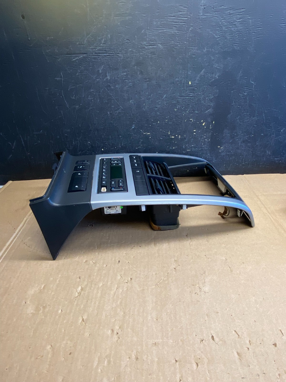 2006 - 2010 Ford Explorer Radio Heater Climate A/C Control Bezel Trim AI6326 DW2