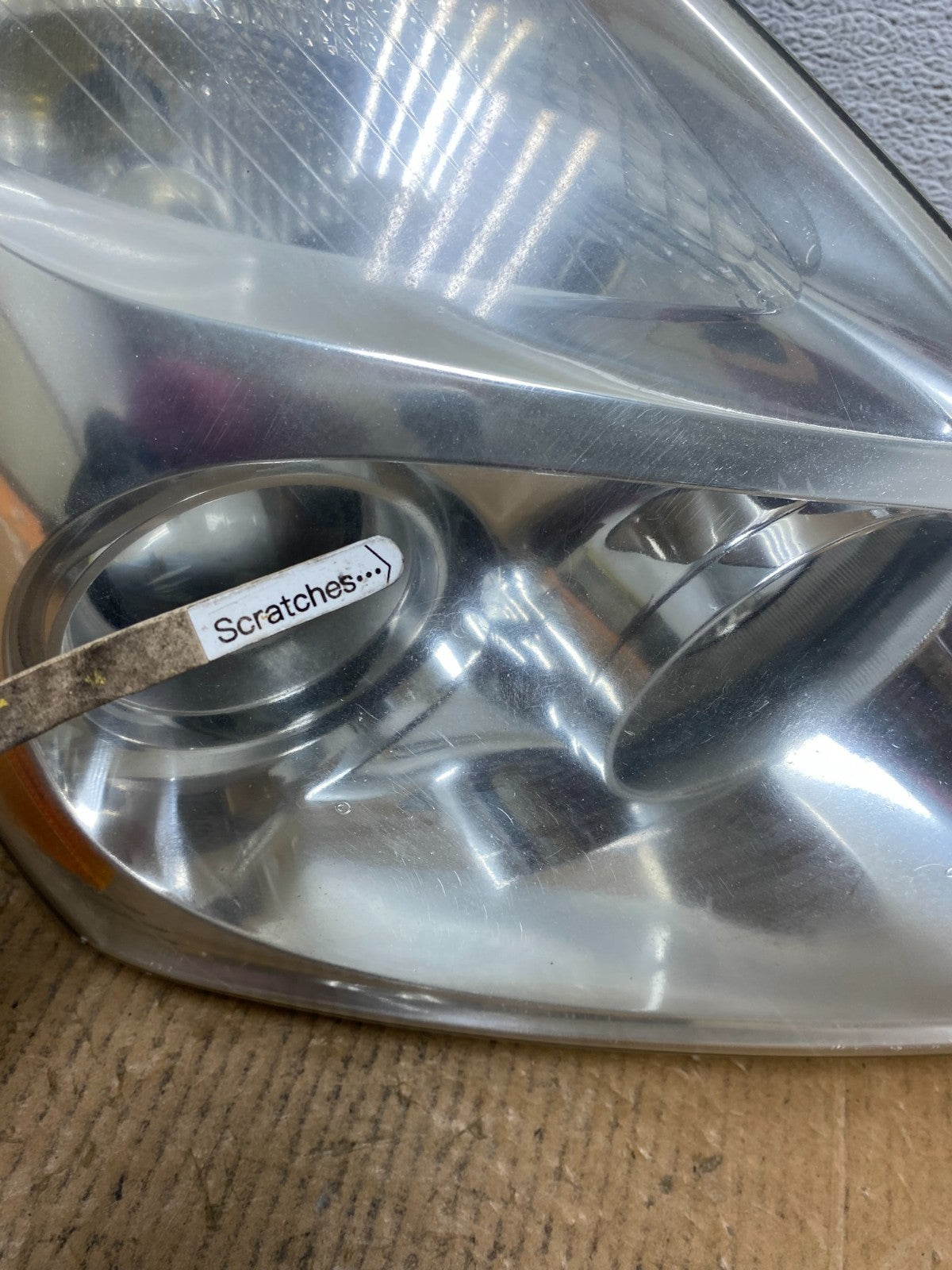 2008-2012 Kia Sedona Right Passenger RH Side Headlight Halogen AE0494 DW3