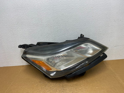 2013-2017 Chevrolet Traverse Right Passenger Side Halogen Headlight AE0553 DW0