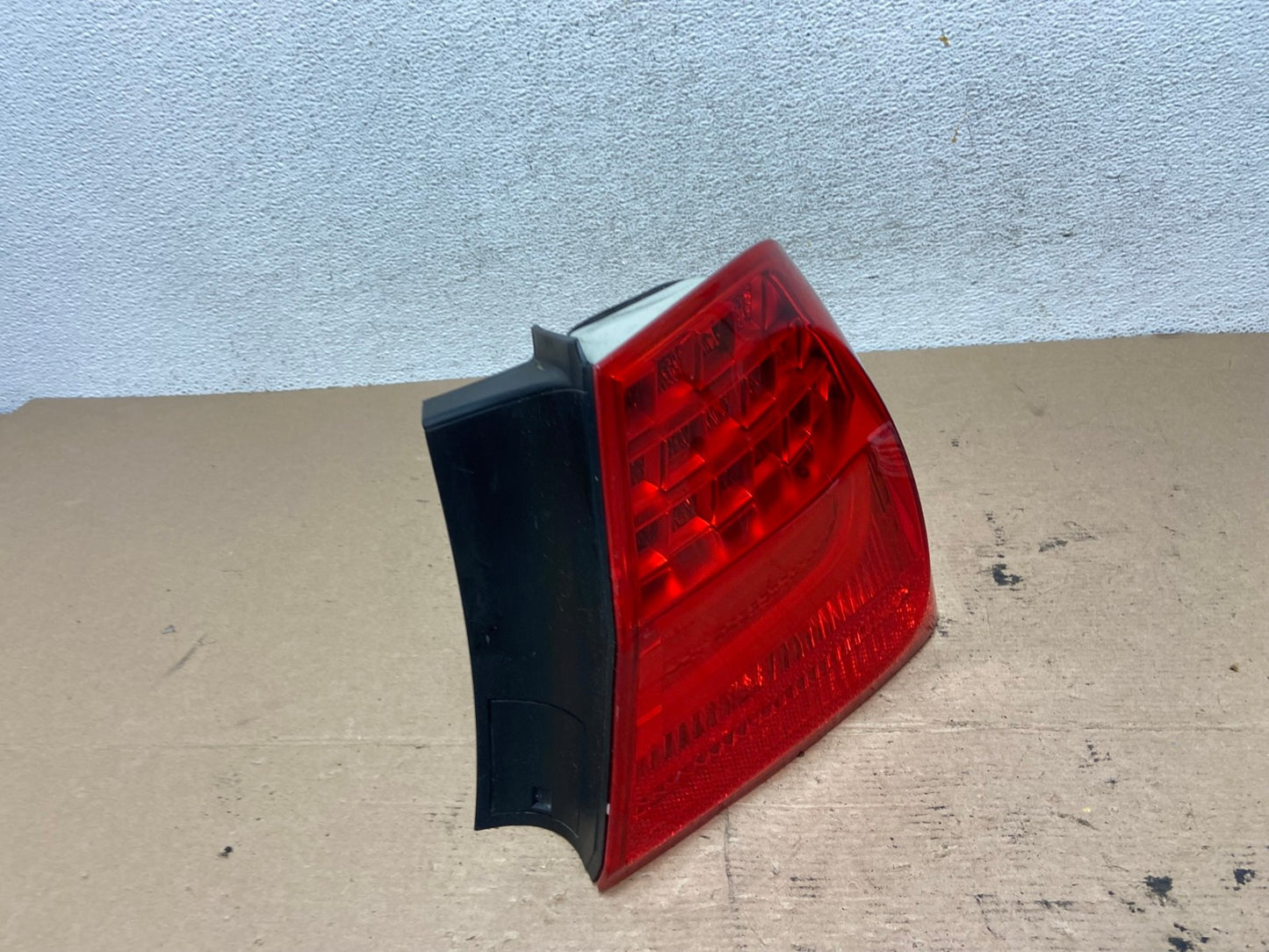 2009 2010 BMW 328i 3 Series Right Passenger RH Side Tail Light AF4824 LK2