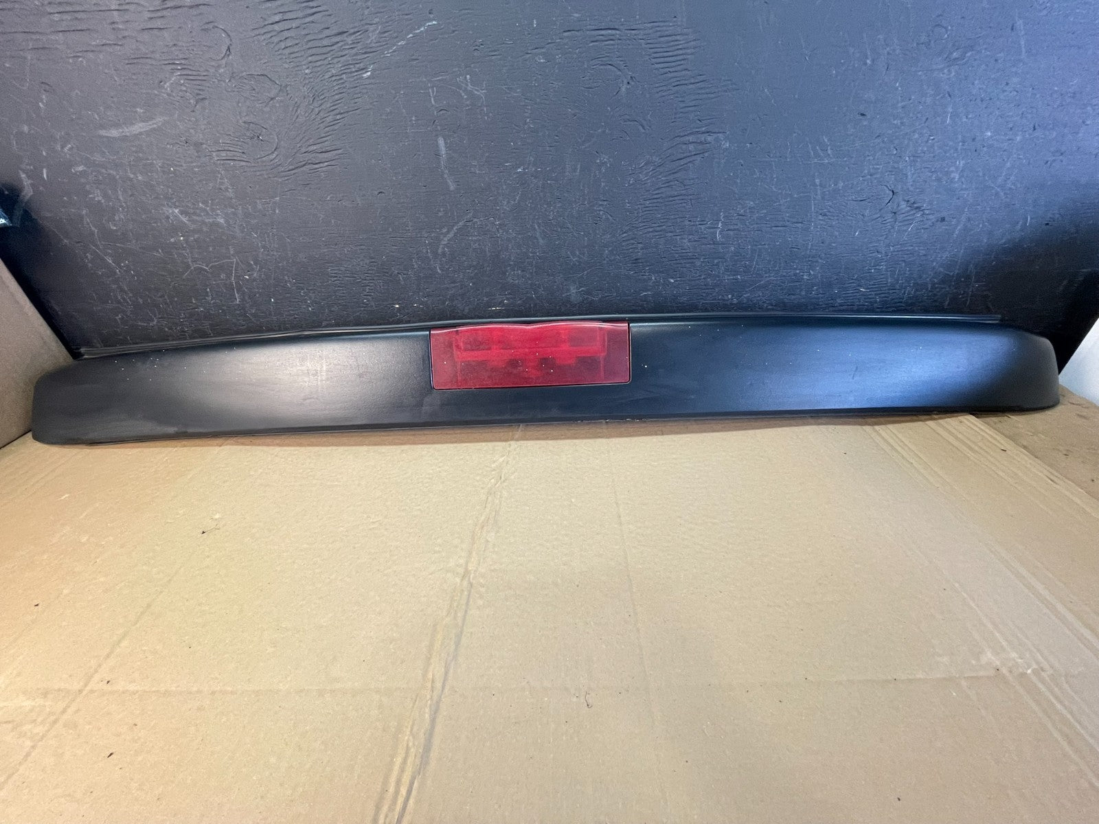 2003 to 2020 Chevrolet Express 3rd Third Brake Light Trim Spoiler ac9670 DG0