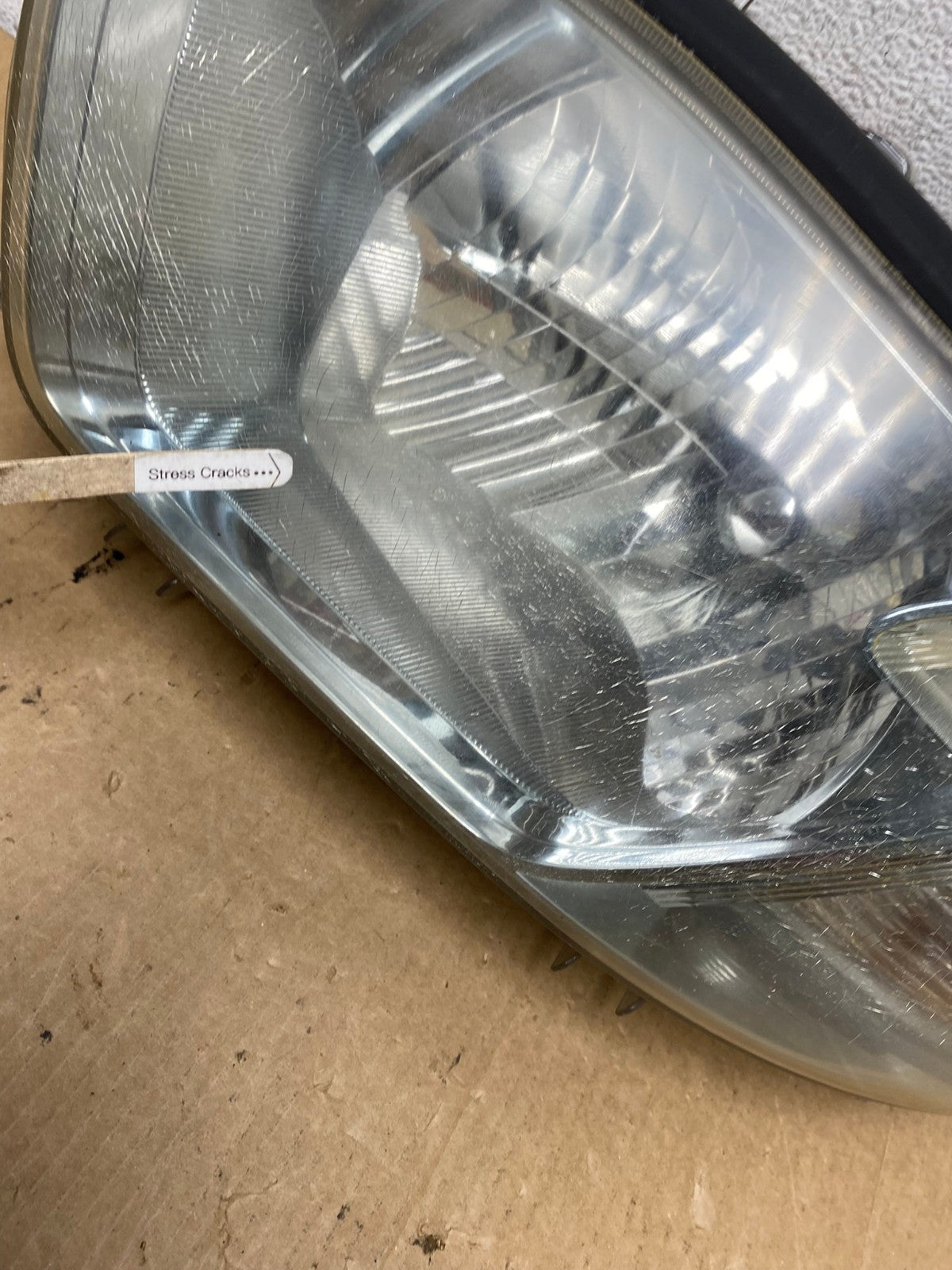2008 - 2010 Toyota Highlander Left Driver LH Halogen Headlight AG2037 LK3