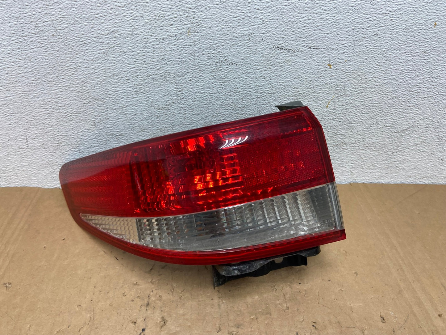 2003 to 2004 Honda Accord Sedan Left Driver Lh Side Tail light AD3263 LK0