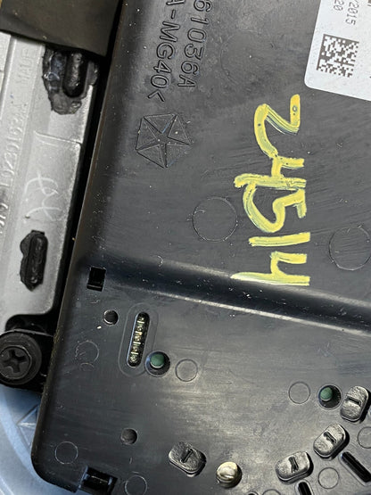2011 to 2017 Jeep Compass Dash Climate Temperature Control Radio Bezel Z4514 DG6