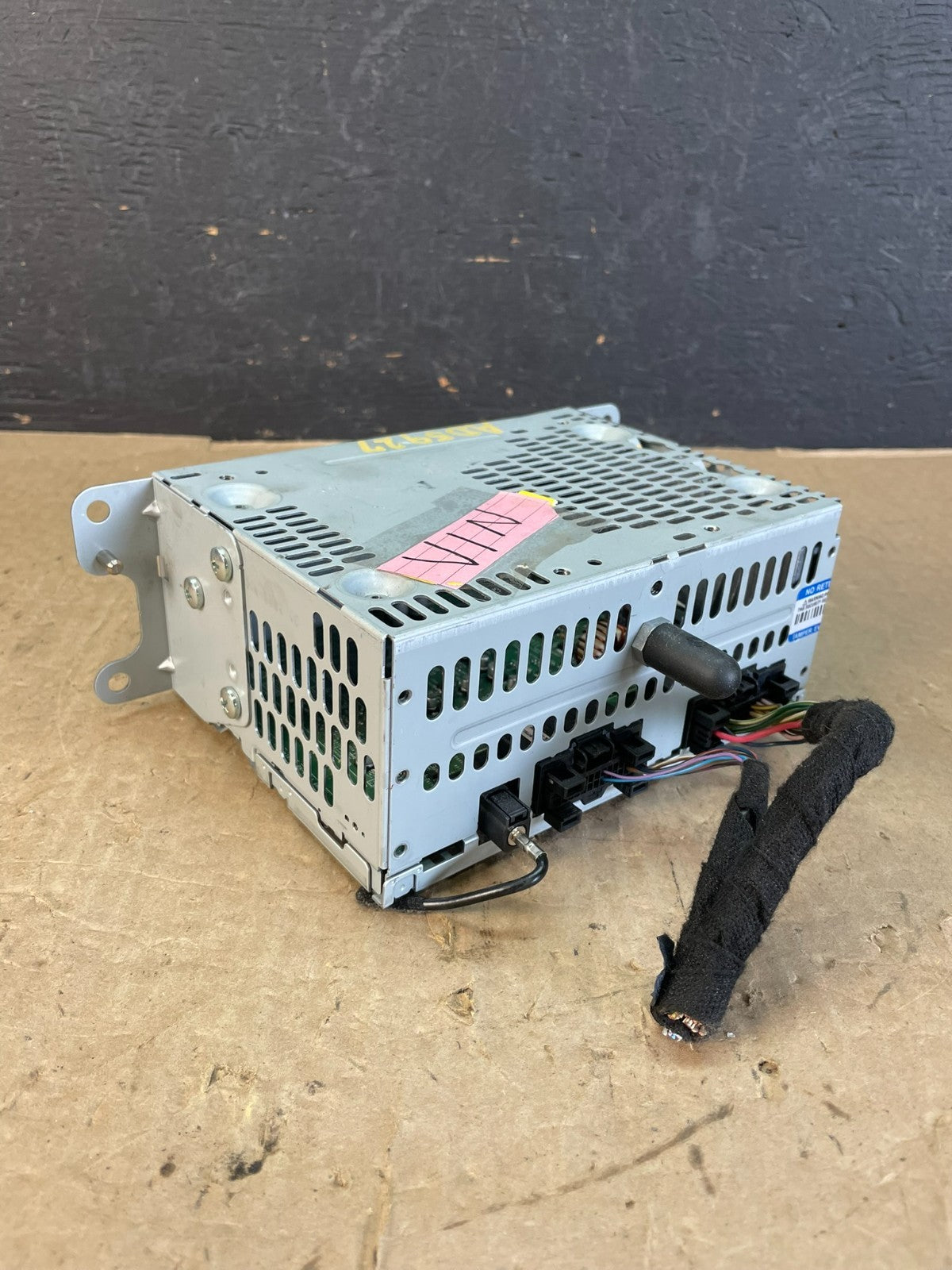 2019 Ford Explorer Audio Equipment Radio Receiver AM FM CD AD5927 DW3