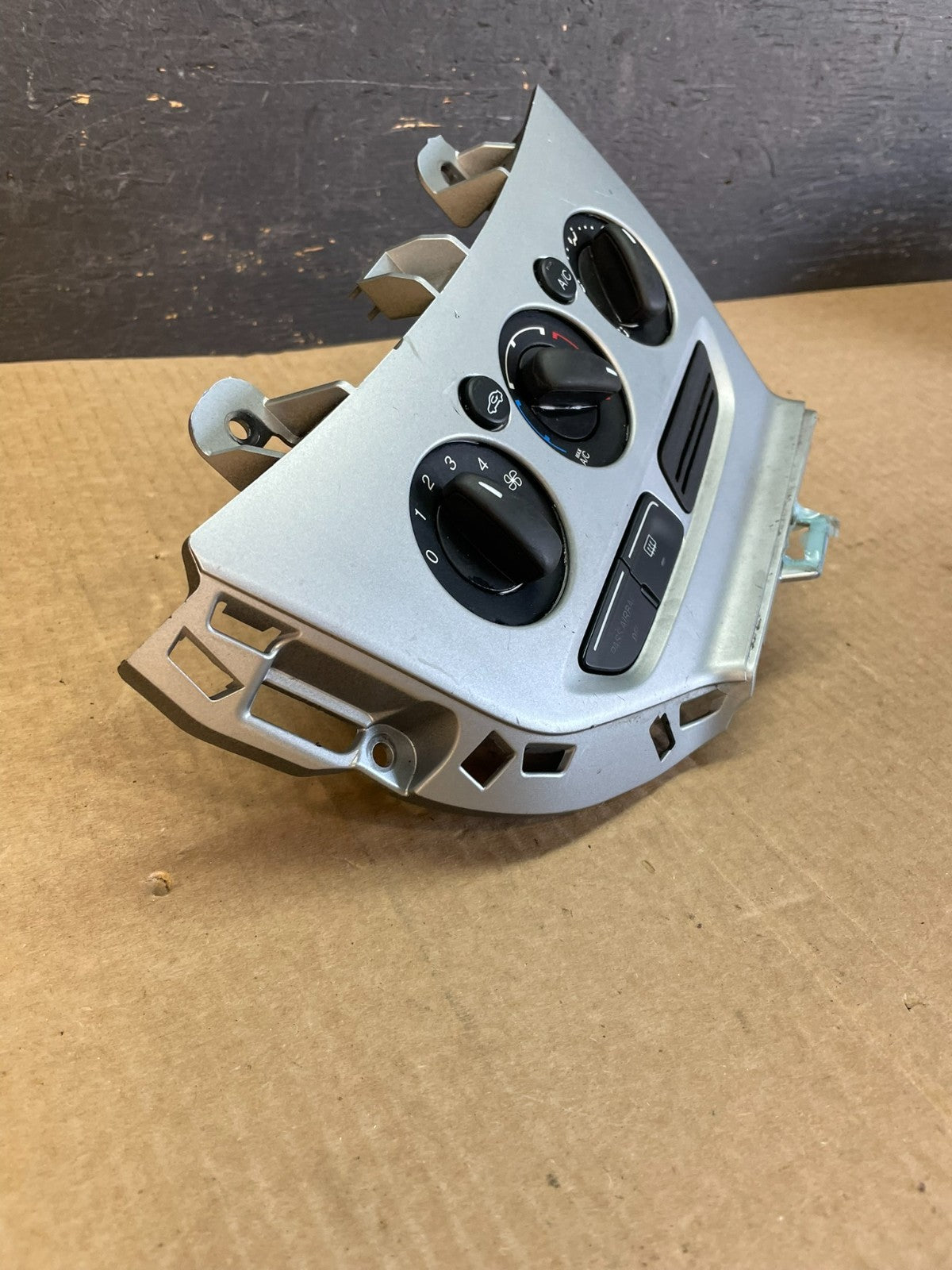 2013 2014 Ford Focus Ac Heater Climate Control Temperature AF3685 DG1