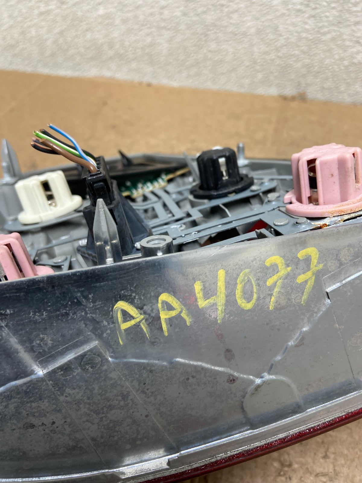 2003 to 2006 Mercedes-Benz S-Class Tail Light Right Passenger Side Oem AA4077 DW5