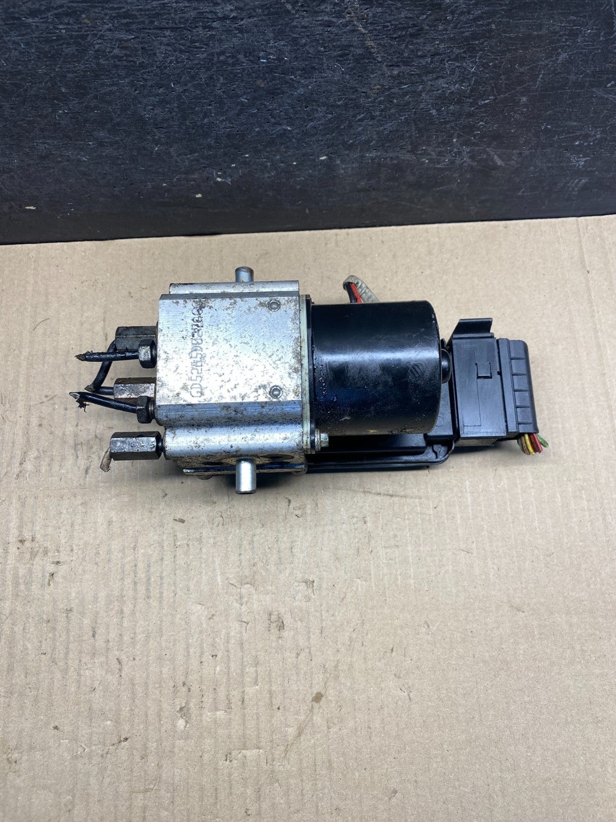 2006 2007 Ford E250 E350 Econoline Anti-Lock ABS Antilock Brake Pump AI7354 DG1