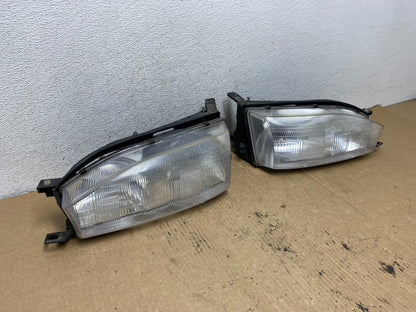 1992 1993 1994 Toyota Camry Left+Right Halogen Headlights AG2185 DW2