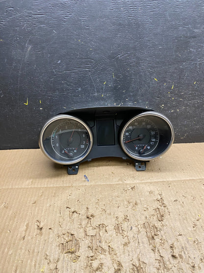 2012 Jeep Grand Cherokee 3.6L Speedometer Gauge Cluster OEM V7463 DG0