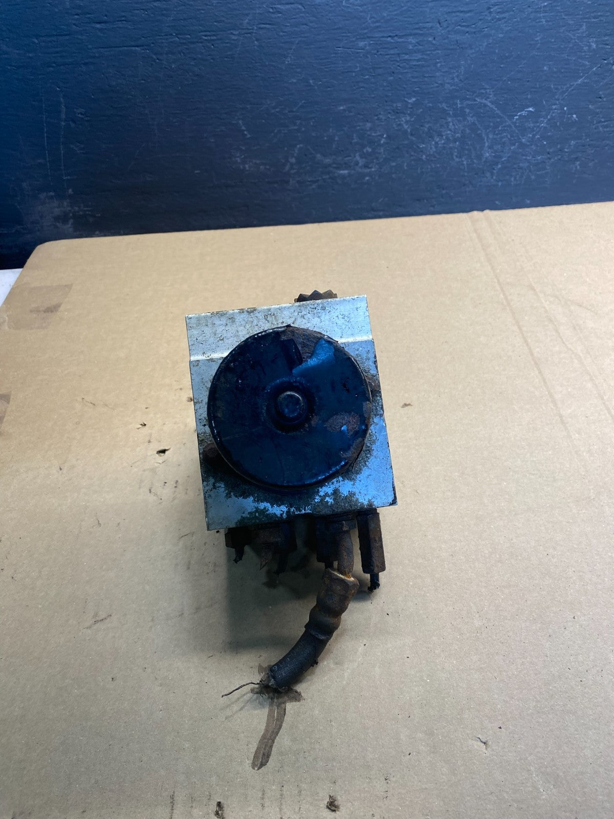 2011 - 2014 Ford E250 E350 Van  ABS Anti Lock Brake Pump Module Oem ac0940 DG4