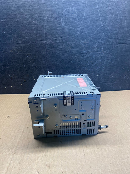 2010 to 2012 Ford Fusion Radio Audio Receiver AM FM CD MP3 AH1740 DG1