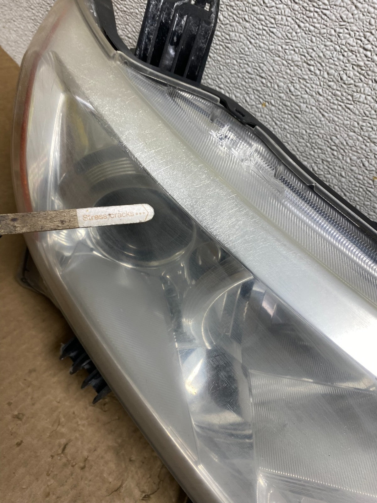 2012 to 2017 Nissan Quest Right Passenger RH Headlight Halogen W7712 DW5