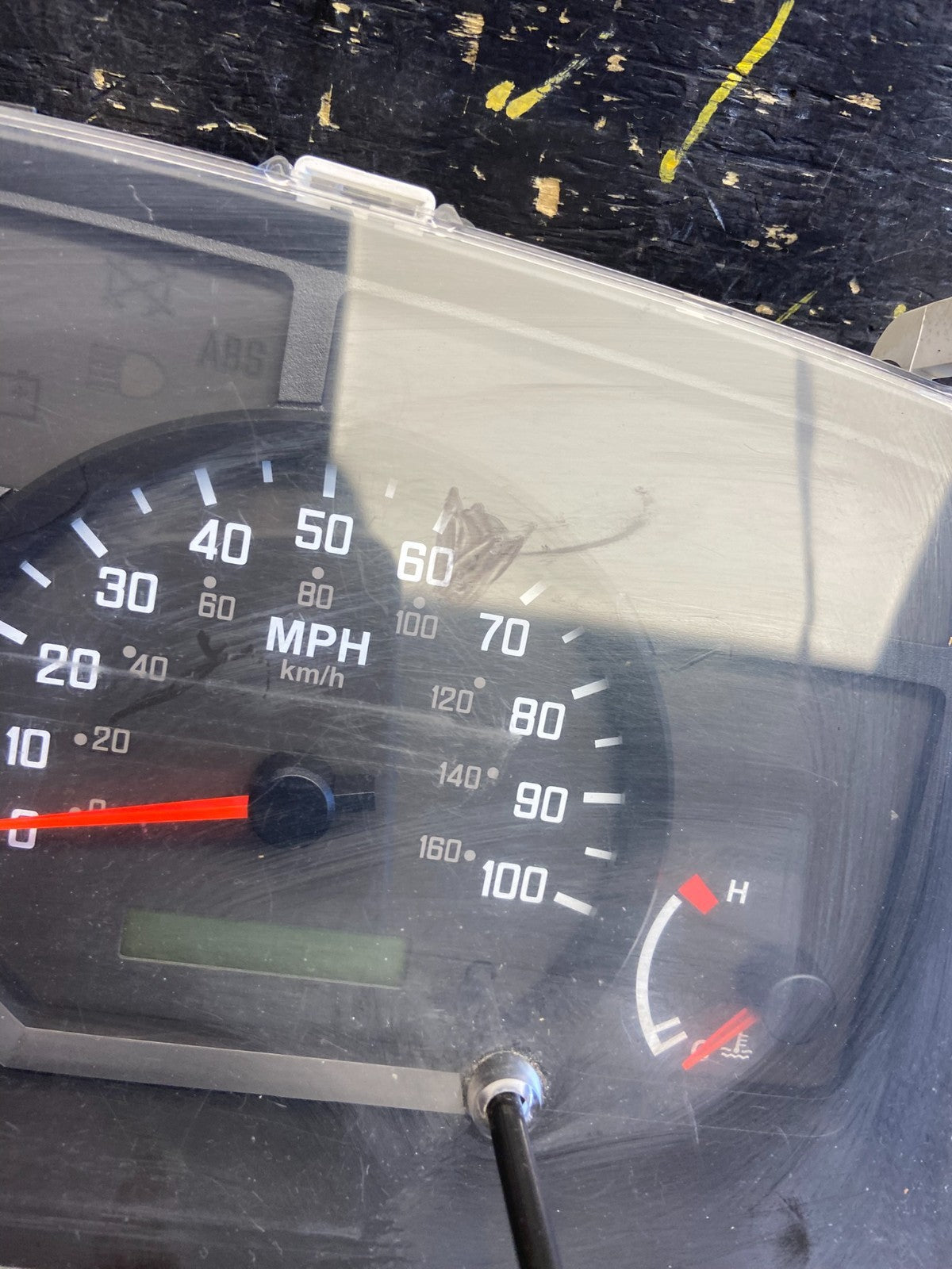 Chevrolet W5500 Isuzu  Speedometer Cluster Gauge Oem z4280 DG1