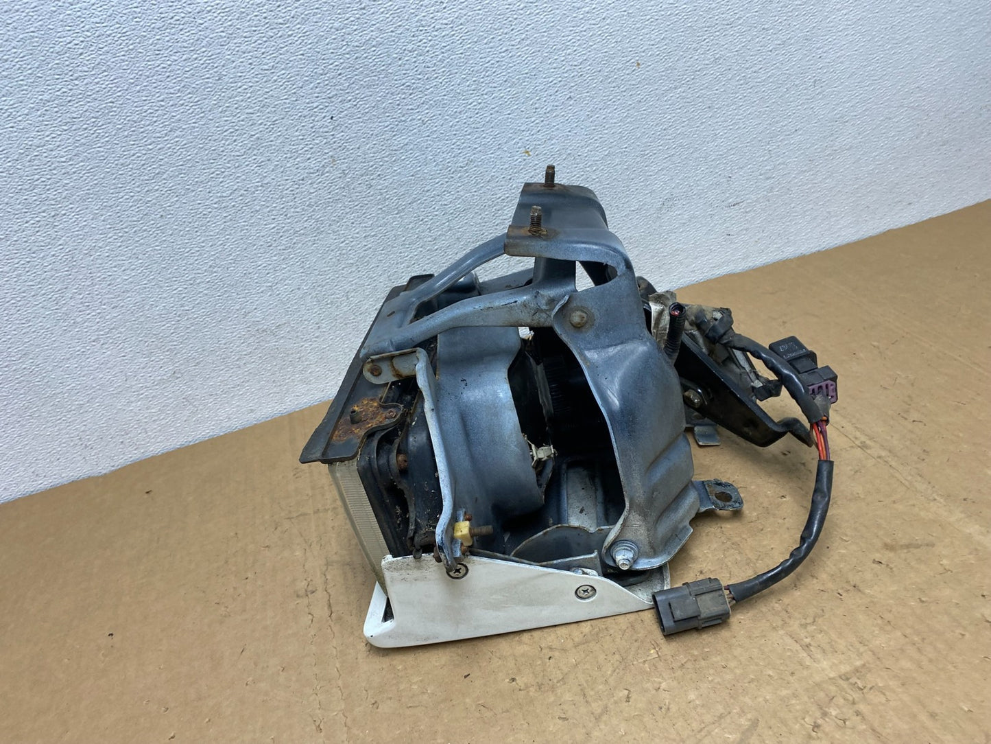 1987 to 1989 Nissan 300ZX Left Driver LH Side Halogen Headlight AD1348 DG8