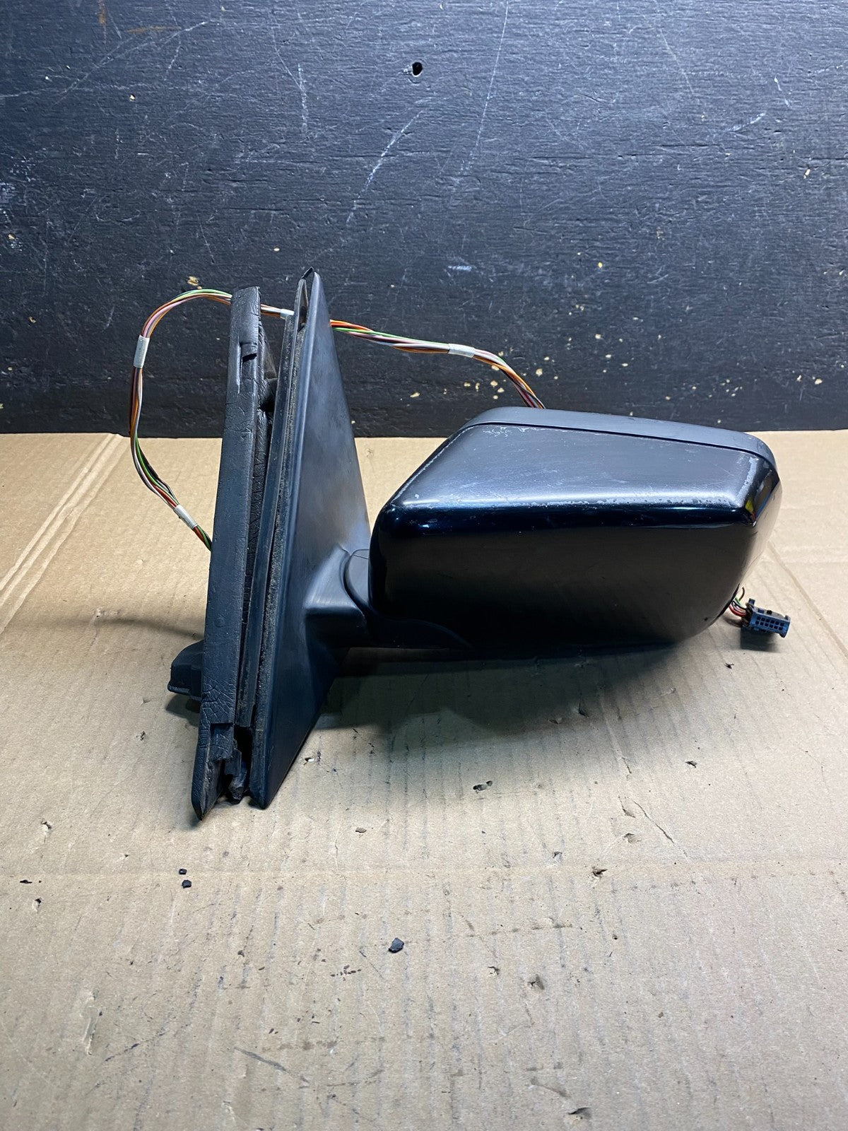 2001 to 2003 BMW 325i Left Driver LH Side View Door Mirror OEM AB0545 MS0