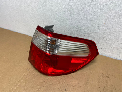 2005 2006 2007 Honda Odyssey Right Passenger RH Side Tail Light AD1283 LK1