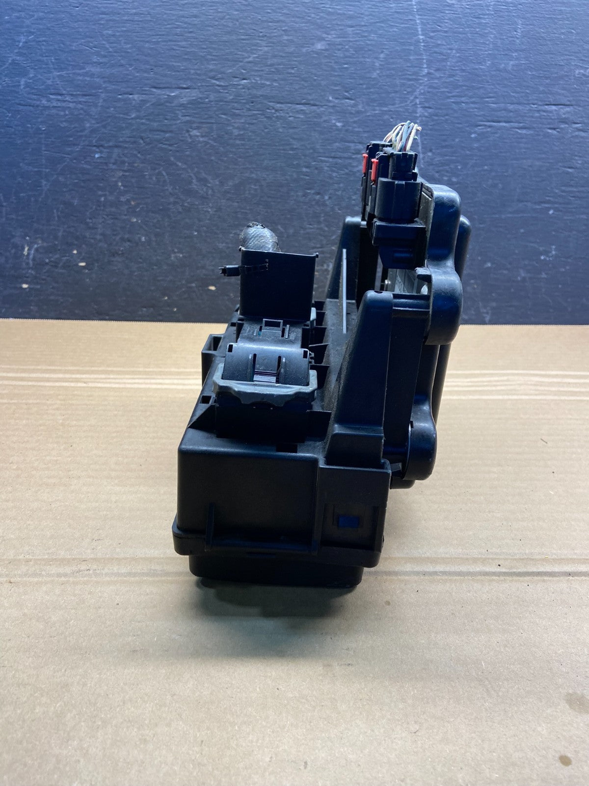 2006 Jeep Grand Cherokee Integrated Power Fuse Box 04692085ab ae4692 DG3