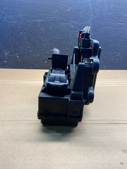 2006 Jeep Grand Cherokee Integrated Power Fuse Box 04692085ab ae4692 DG3