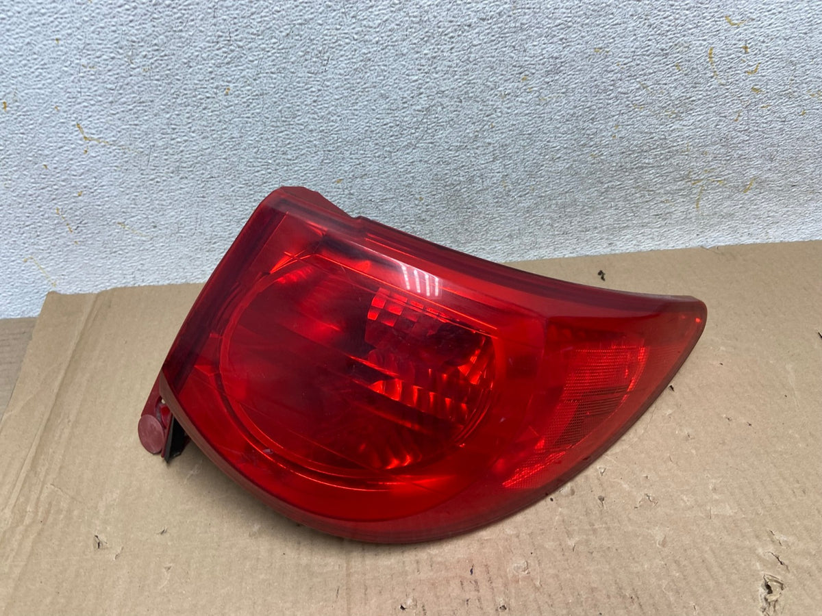 2009 2010 2011 2012 Chevrolet Traverse Right Passenger Tail Light AI1206 LK0