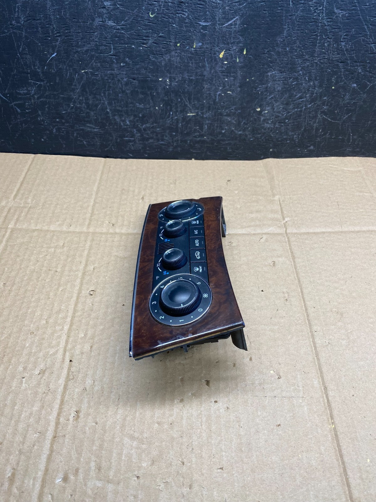 2005-2009 Mercedes W203 C230 C240 A/C Heater Climate Control Trim AC9375 DG1