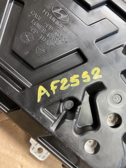 2016 to 2017 Hyundai Sonata Speedometer Cluster Gauge AF2552 DG7