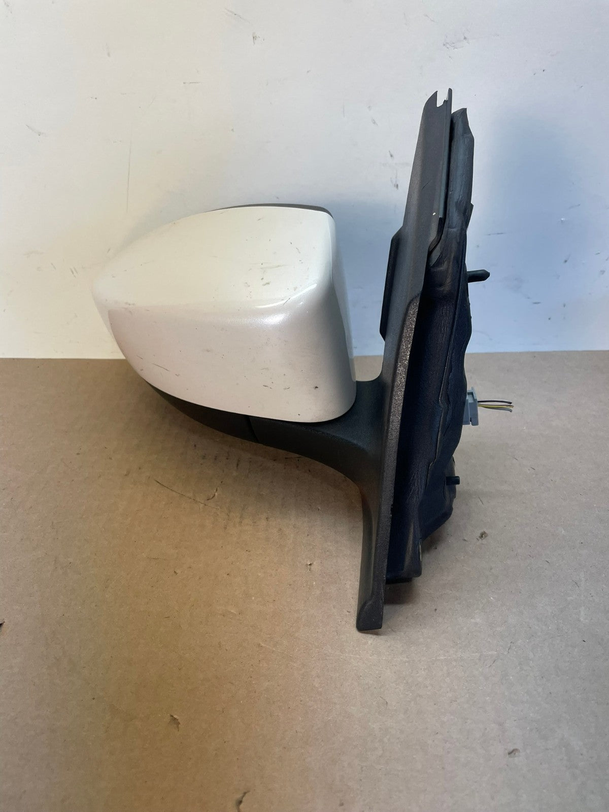 2013 - 2016 Ford Escape Right Passenger RH Power Door Mirror AI0842 LK1