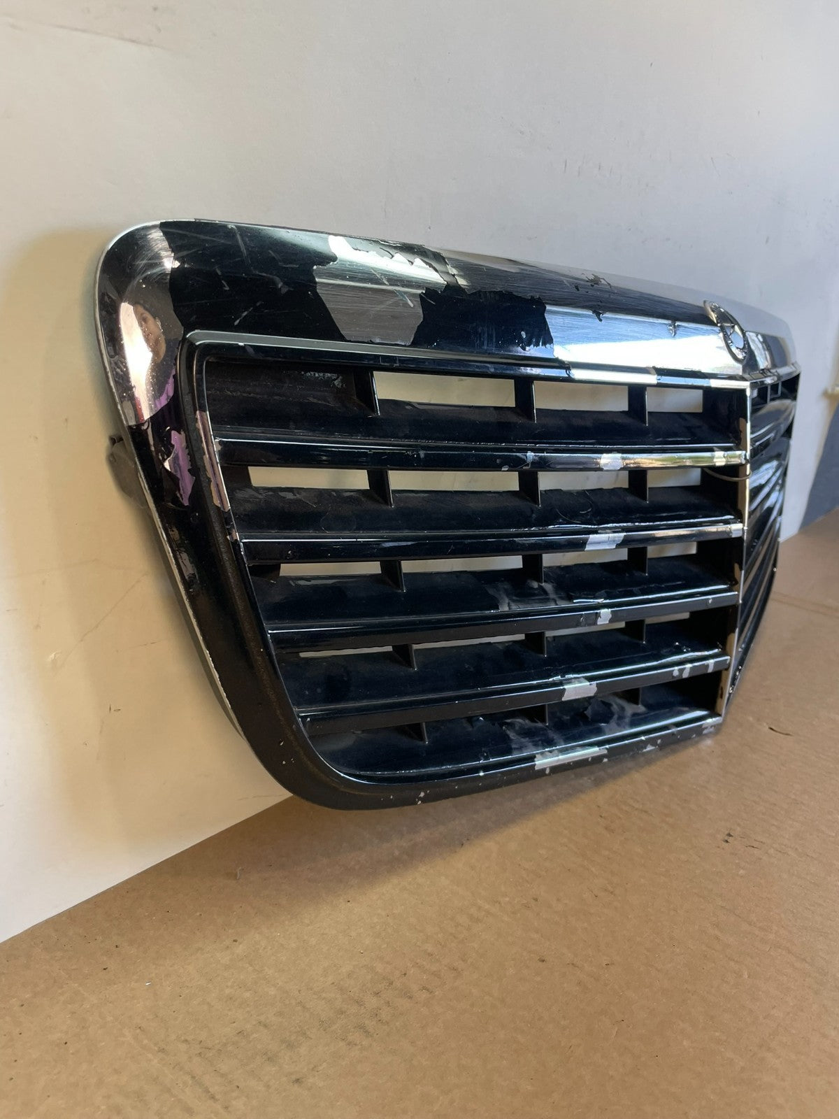 2007 to 2009 Mercedes Benz E-Class Front Upper Grill Grille ag2893 DG2
