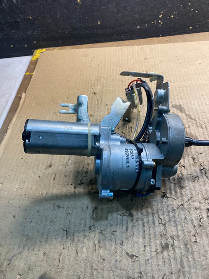 2009 to 2014 Ford Expedition Navigator Rear Windshield Wiper Motor z5032 DG2